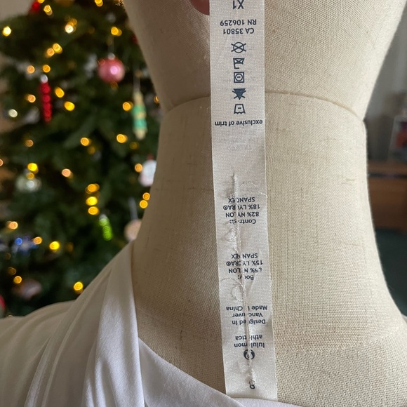 Lululemon Athletics Lululemon Run: In The Sun Pullover White Long Sleeve Sz 8 - Picture 13 of 15